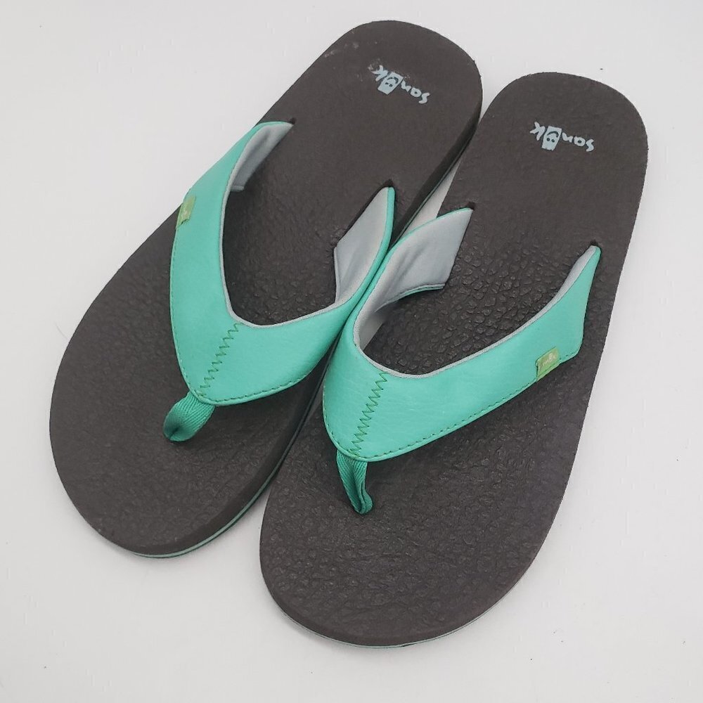 Sanuk Youth Size 6 - 7 Yoga Mat Flip Flop Sandals